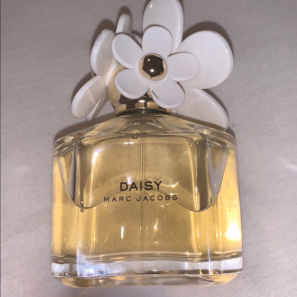 Daisy Marc Jacobs